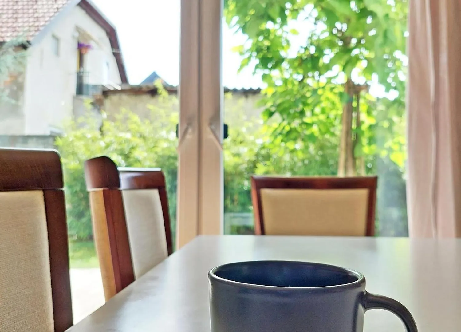 Bed & Breakfast Sunny Terraces Rose Valley, Ljubljana
